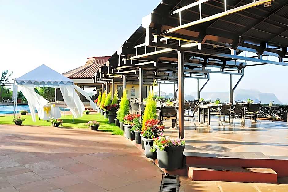 The Dukes Retreat Resort