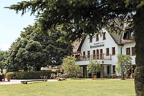 Waldhotel Kreuztanne