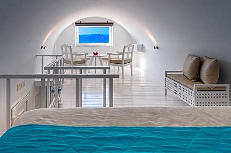 Suite with Caldera View