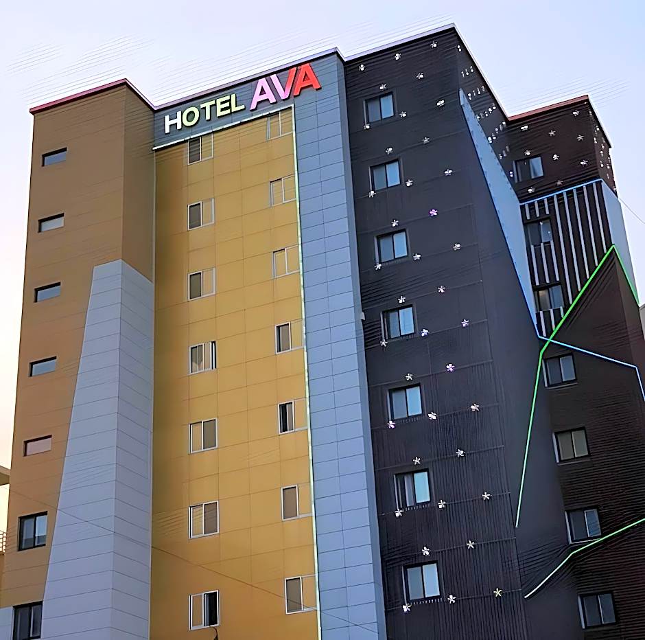 H. Moment Hotel Songjeong