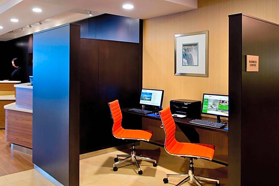 Courtyard by Marriott Niagara Falls