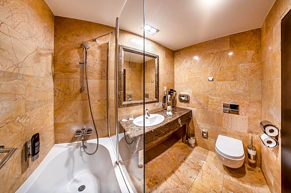 Grandior hotsell hotel prague