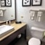 Country Inn & Suites by Radisson, Elgin, IL