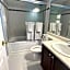 Cozy Guest Rooms Near UBC, Downtown and Beaches