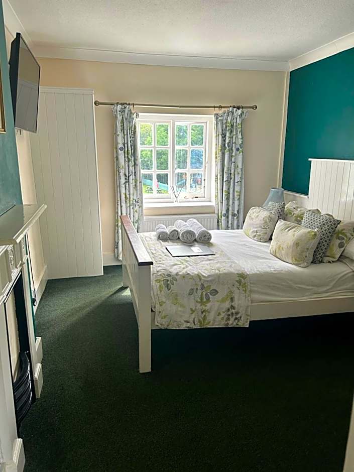 The Highwayman Hotel