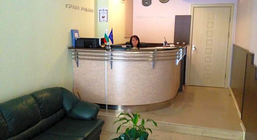 Gran Ivan Hotel