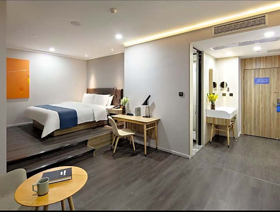 Hanting Premium Hotel Guilin Zhengyang Pedestrian Street