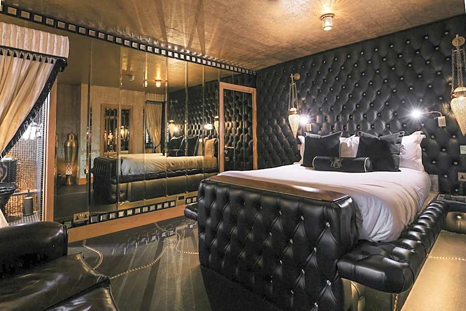 Crazy Bear Beaconsfield