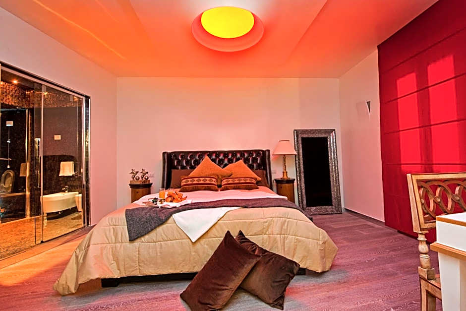 Pantheon Relais
