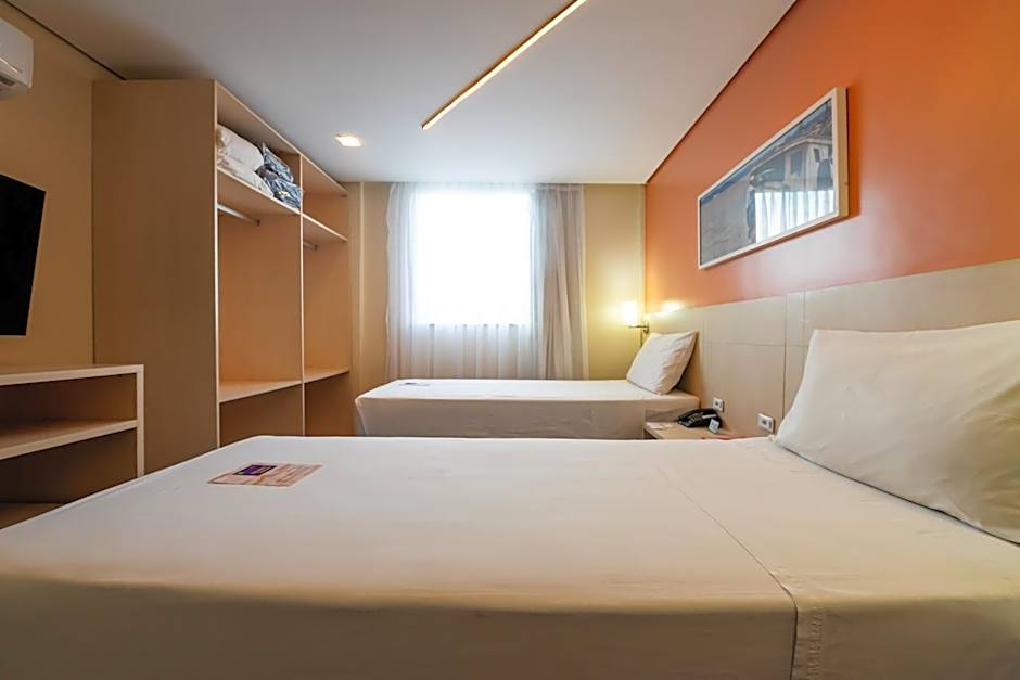 Ibis Styles Belem Batista Campos