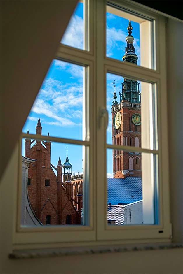 Baltic Gdańsk Old Town by St Mary's Church