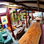 Bazils hostel & Surf School