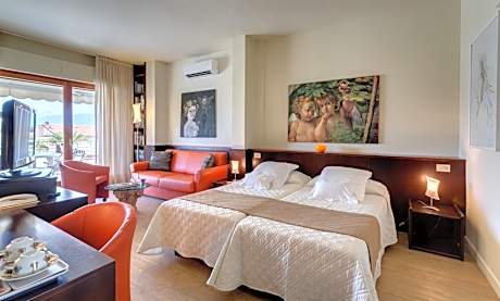 Luxury Double or Twin Room