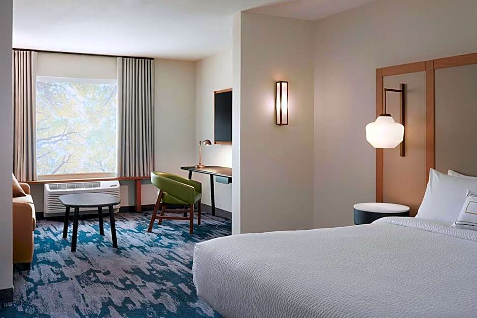 Fairfield by Marriott Inn & Suites Stoughton