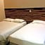 Iskandar Hotel