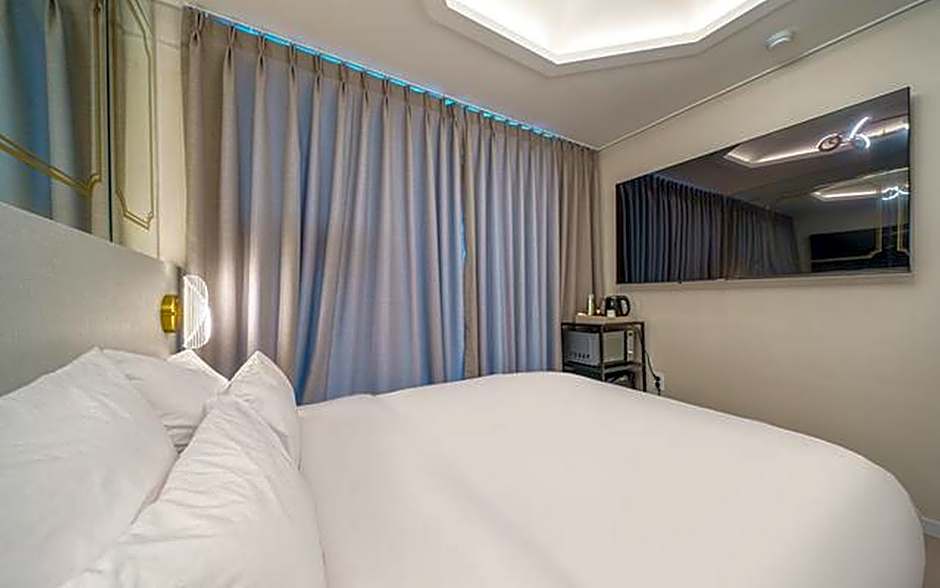 Incheon Unseodong DK Airport Hotel