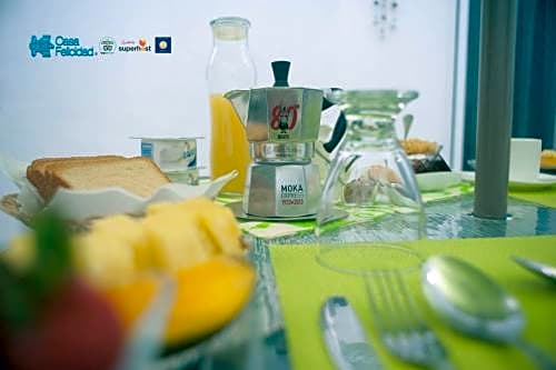 Casa Felicidad B&B Room & Kitchen