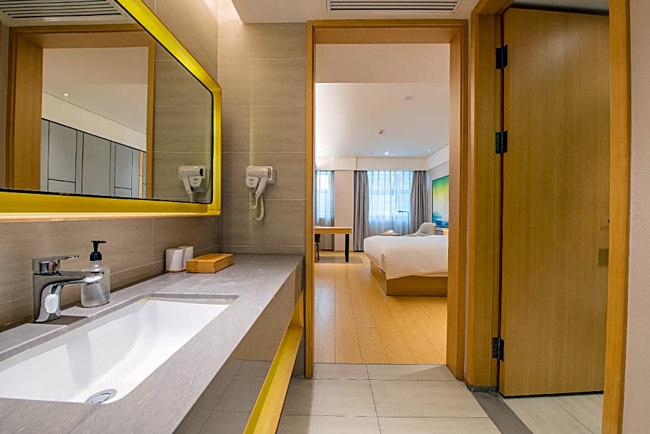 JI Hotel Chengdu Taikoo Li Binjiang Road