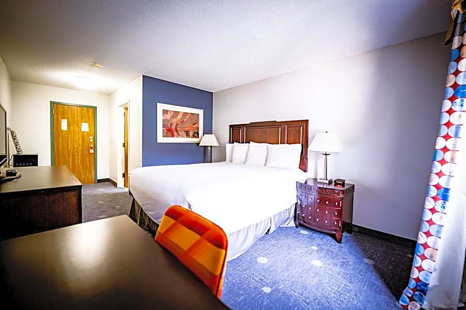 Manistee Inn & Marina