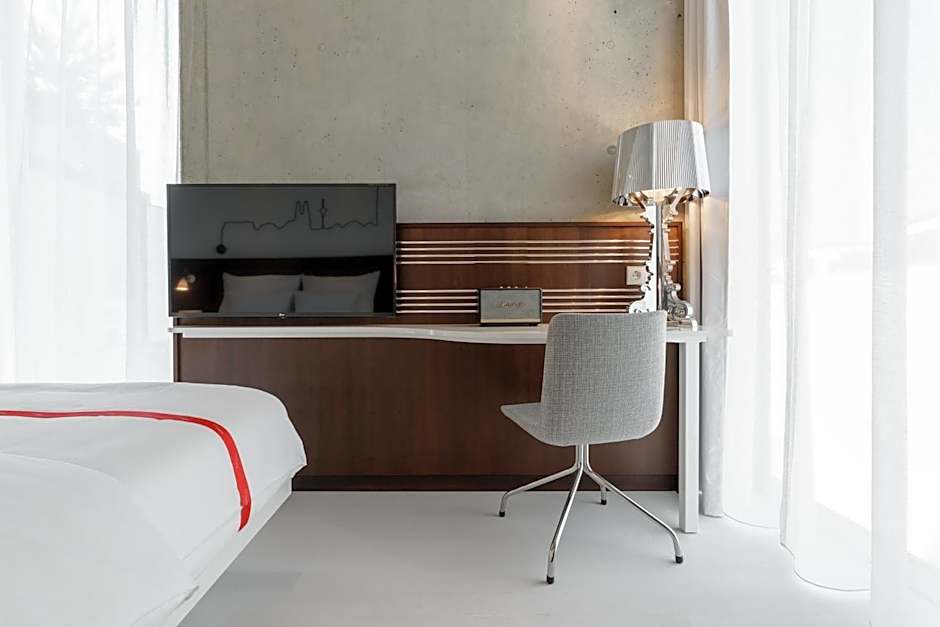 Ruby Ella Hotel Cologne