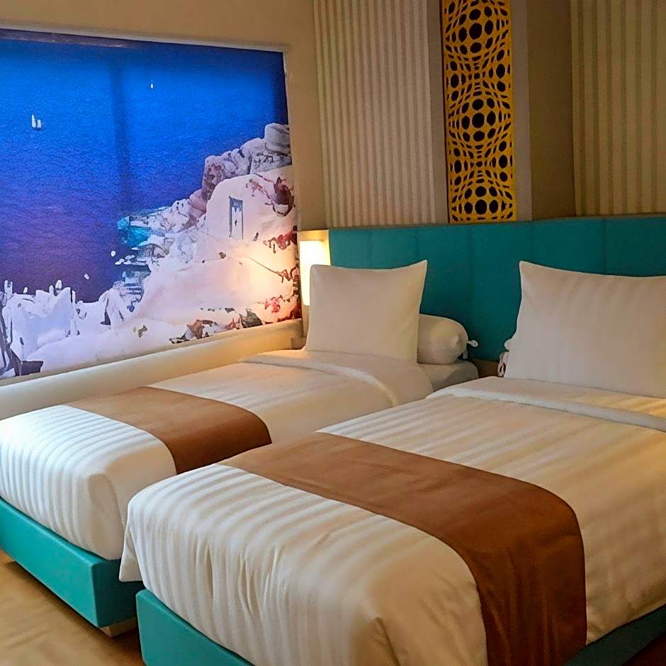 Front One Budget Malang