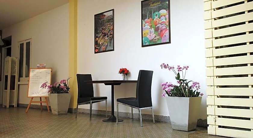 Excel Hotel Bangkok formerly Sri Krungthep Hotel