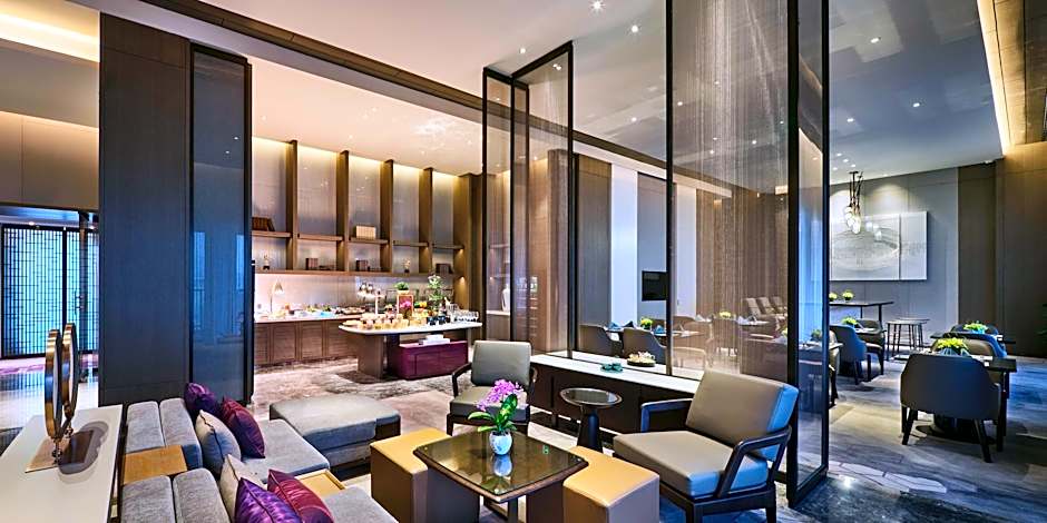 Crowne Plaza Wuxi Lake View By IHG