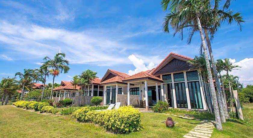 Sabah Beach Villas & Suites