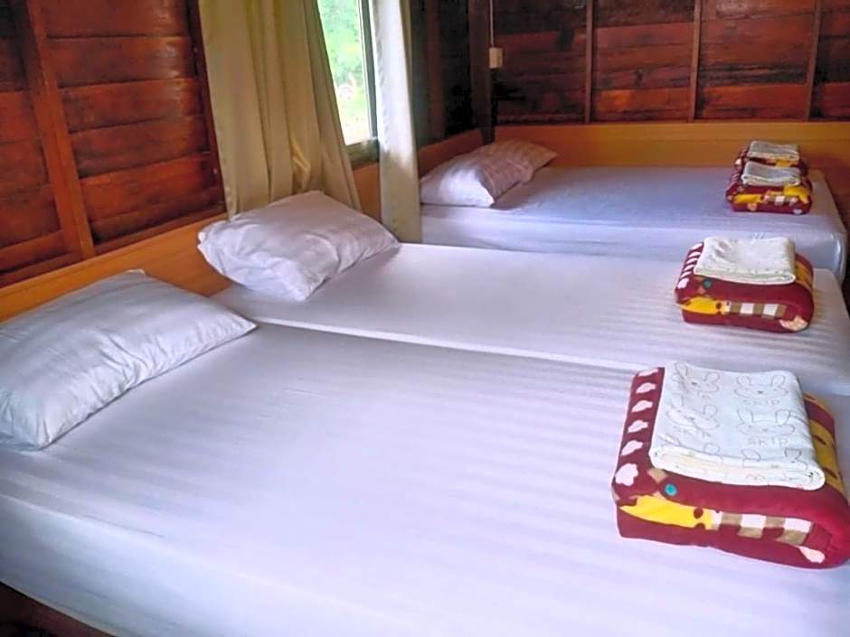 Baan Rabiangdao UthaiThani