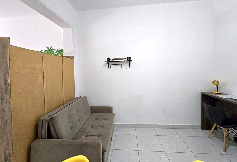 Qto e Sala, Smart TV, Wi-Fi, Ar-Cond, Praia de Copacabana