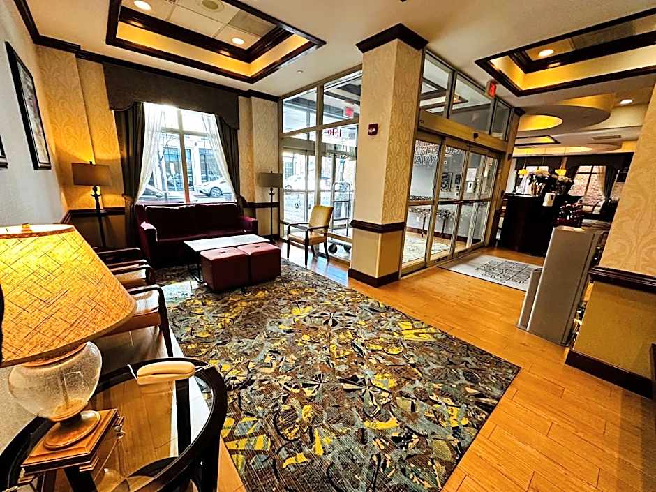 Hampton Inn By Hilton Alexandria-Old Town/King St. Metro