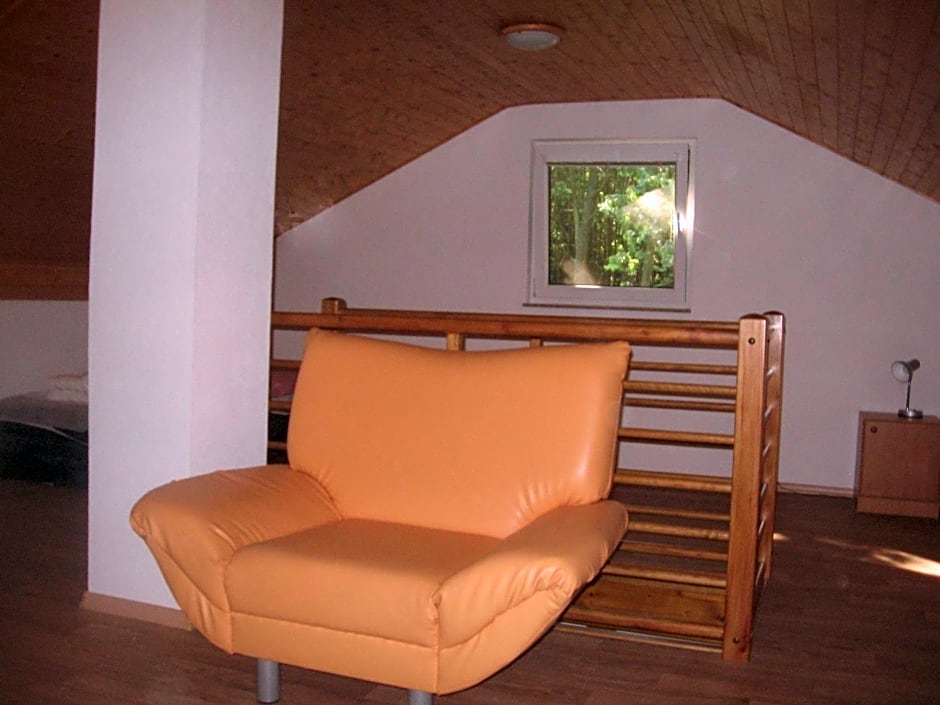 Chata Bezdrev u Hluboké nad Vltavou