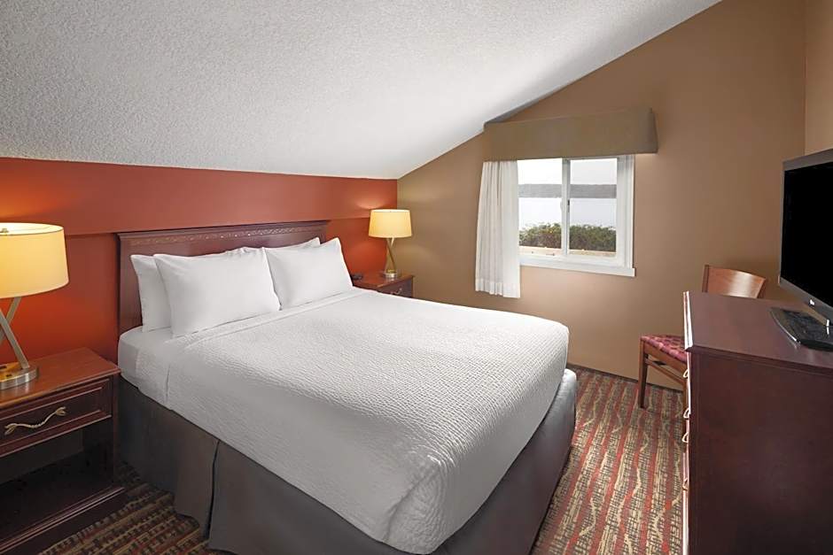 Ramada by Wyndham Campbell River