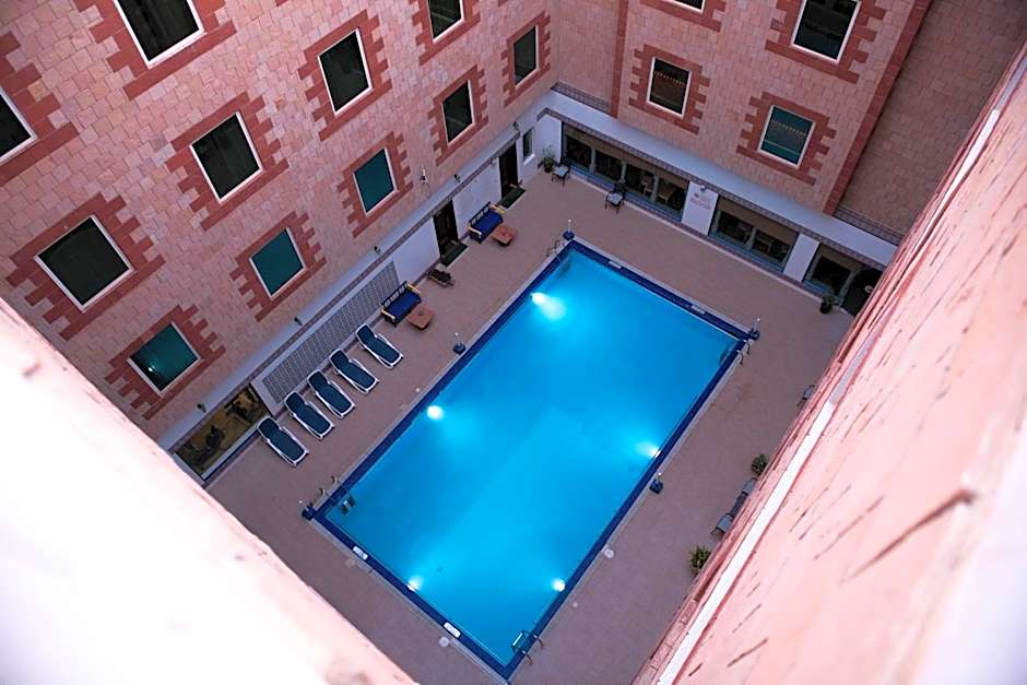 Ramee Guestline Hotel