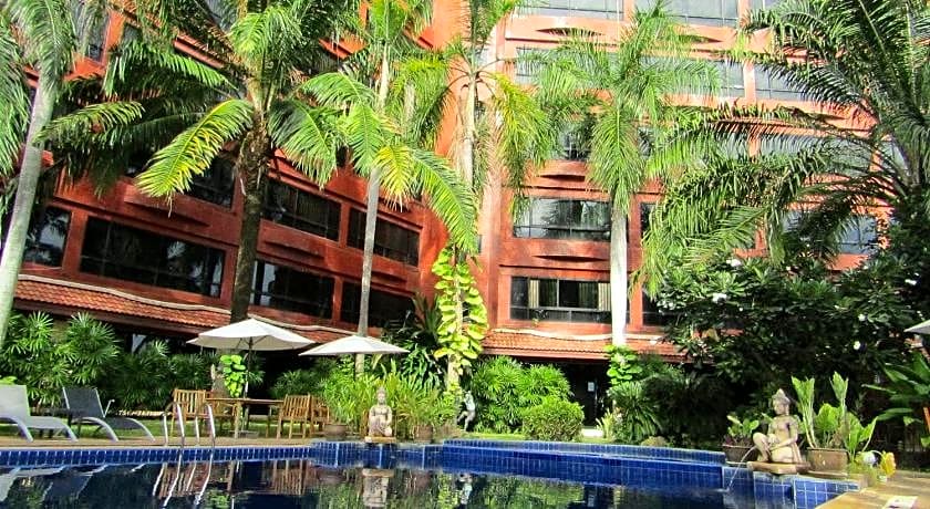 Nova Park Hotel