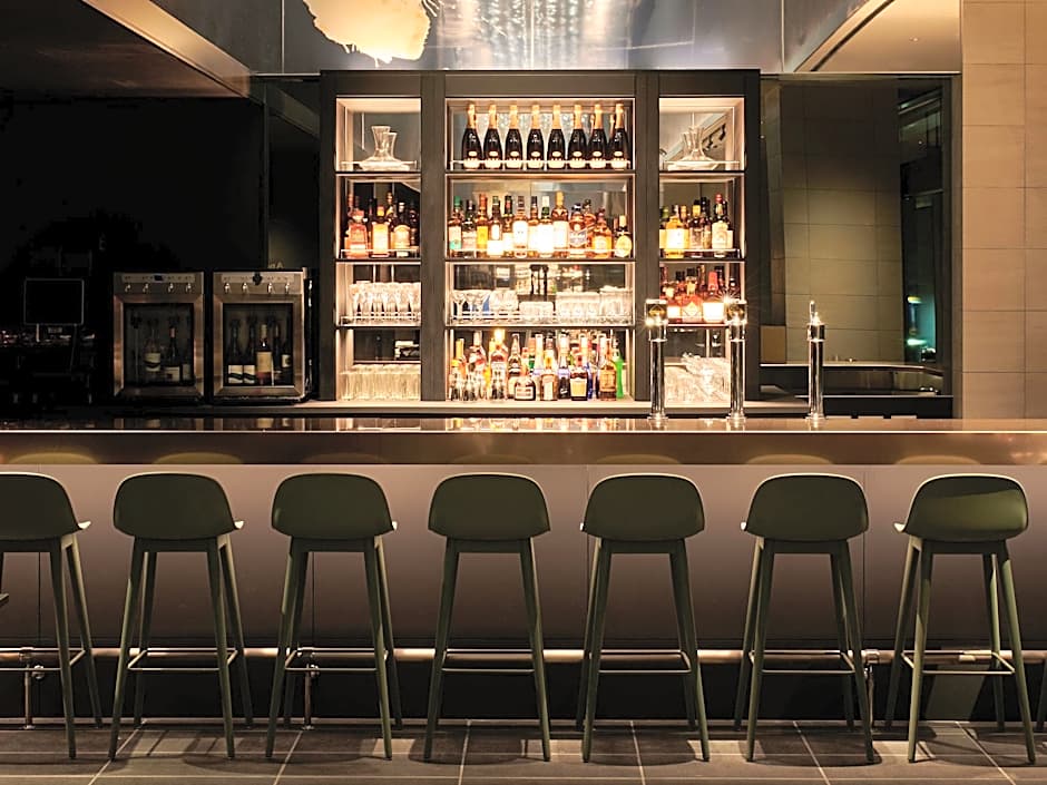 THE GATE HOTEL RYOGOKU by HULIC