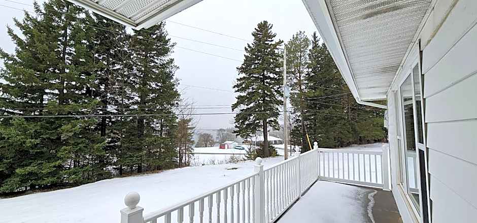 Fair Isle Motel & The Nest