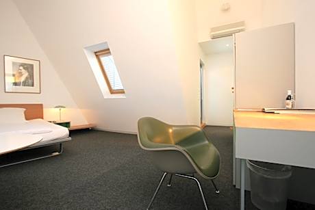 Superior Single Room