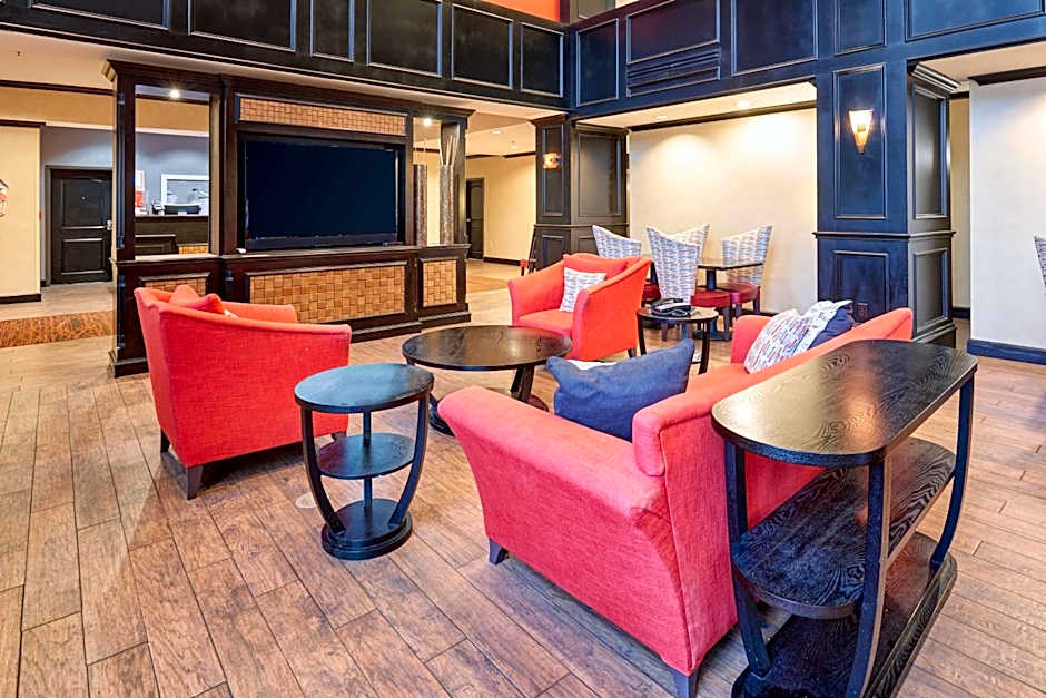 Hampton Inn & Suites Waco-South