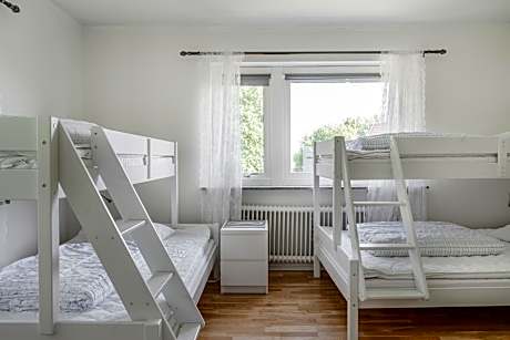 Quadruple Room with Shared Bathroom