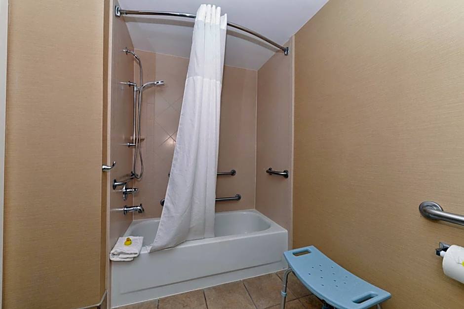 Hampton Inn By Hilton Columbus-East