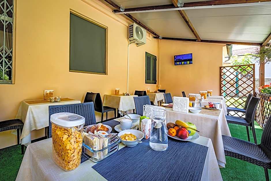 Hotel Minerva