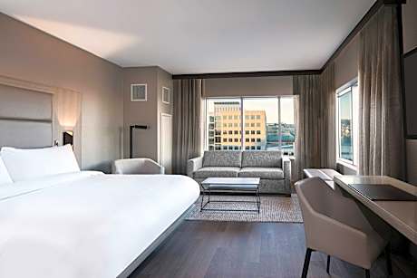 King Room with City View and Sofa Bed