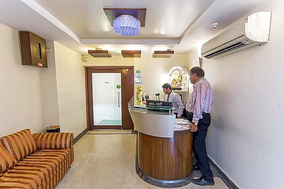 FabHotel Shubhangan - Nr. Bandra