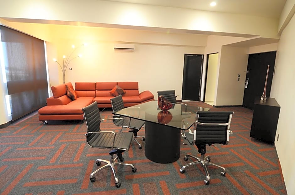 Holiday Inn Mexico Dali Airport by IHG