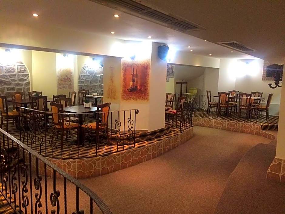 Family Hotel Chiplakoff