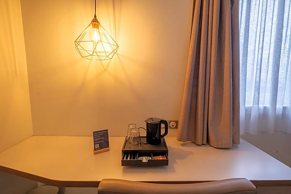 Campanile Roissy Le Mesnil Amelot