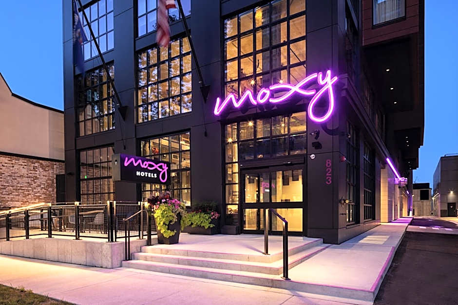 Moxy Madison Downtown