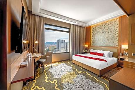 Executive Premier King