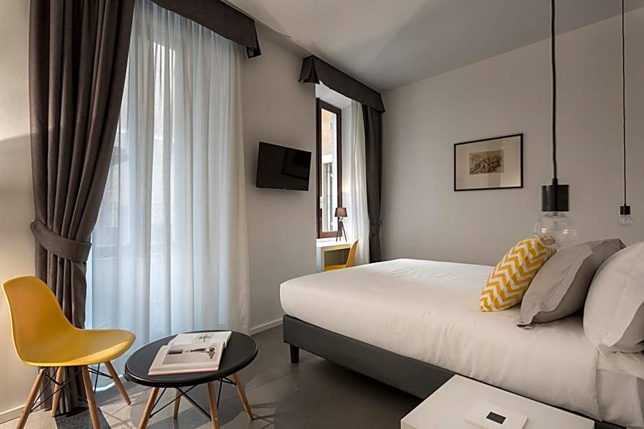 Navona Theatre Hotel